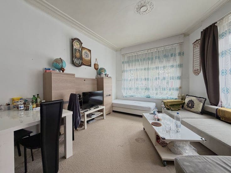 Appartementsgebouw met 3x appartementen met stabiele huur...