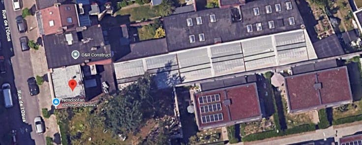 Warehouse 550m² & house with two apartments to renovate.