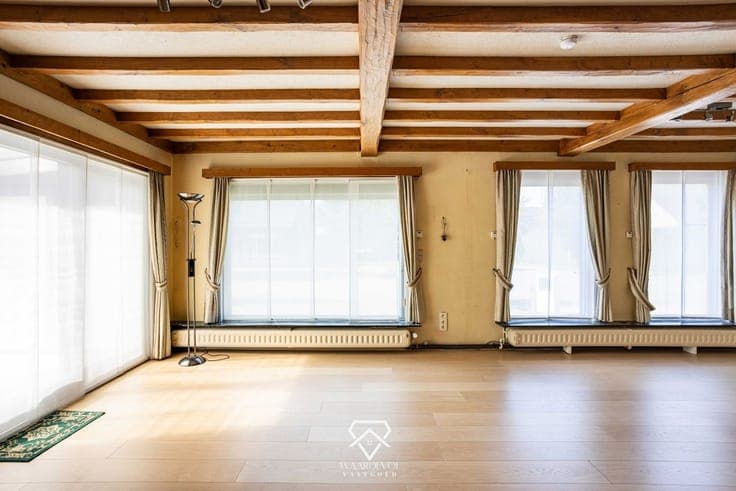 Energiezuinige bungalow met ruime garagevoorzieningen in ...