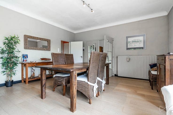 Overijse Centre: Beautiful 4-Bedroom Home in a Quiet Residen