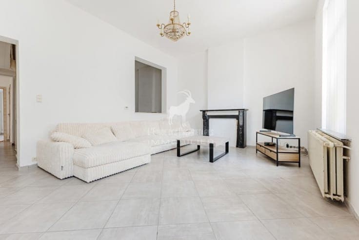 3-bedroom house for sale on MANAGE
