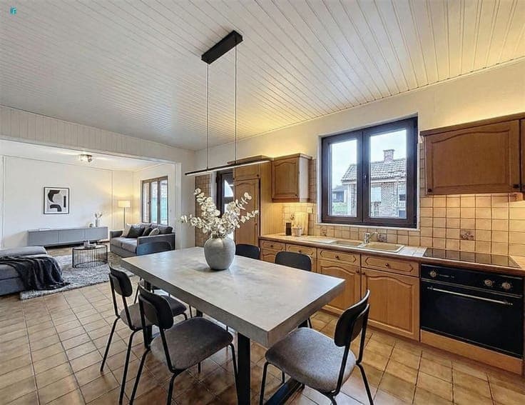 Maison unifamiliale 4 chambres + grand jardin et garage