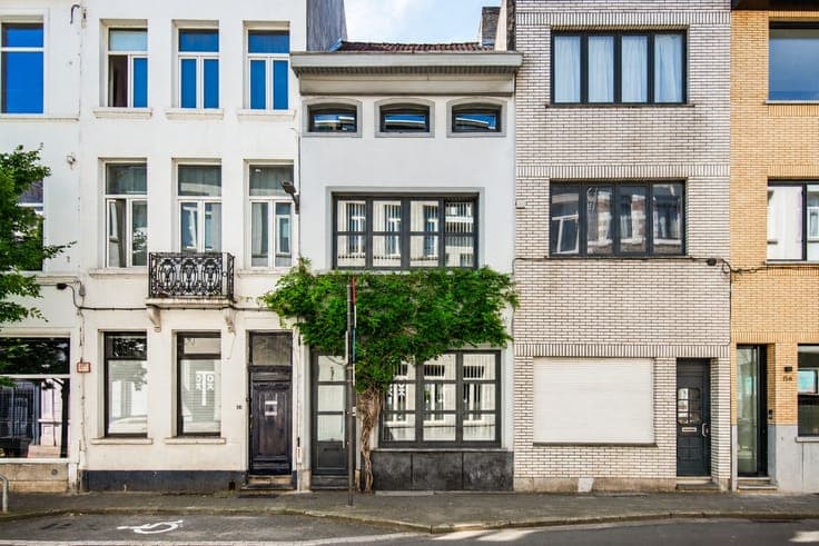 Instapklare woning met gezellige stadstuin