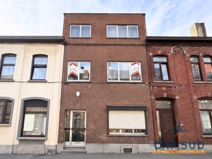 Maison 5 chambres située à Charleroi