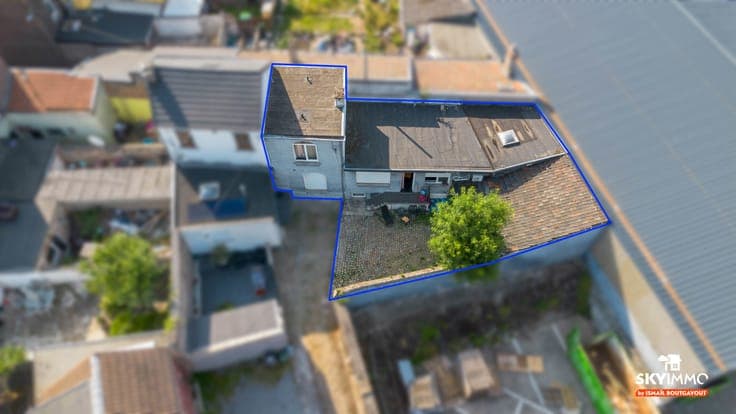 MAISON À SERAING AVEC GARAGE ET COUR - À SAISIR !