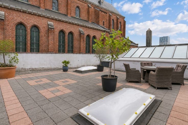 House with commercial space for sale in Turnhout