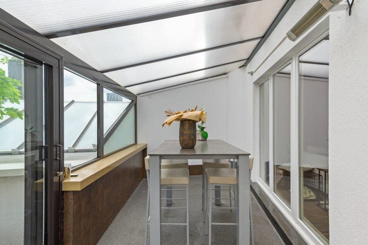 House with commercial space for sale in Turnhout
