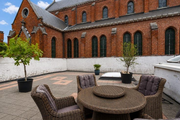 House with commercial space for sale in Turnhout