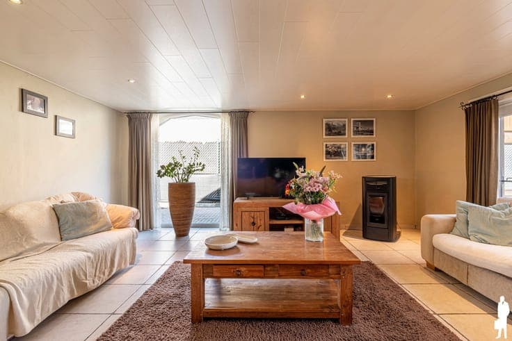 House in Ravels
