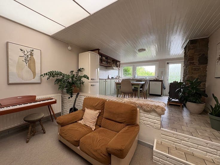 House approx. 126 m² on a plot of 4a 10ca