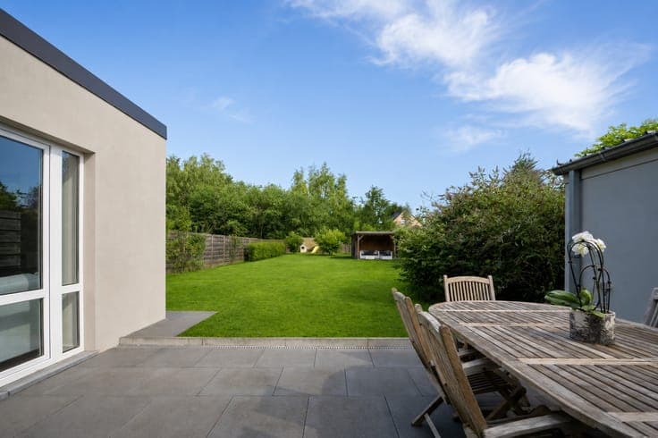 Family home, large garden & terrace for sale in Rotselaar