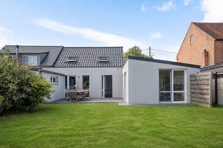 Family home, large garden & terrace for sale in Rotselaar