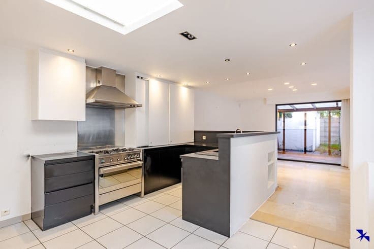 Versatile property with central location, garage and sunny c