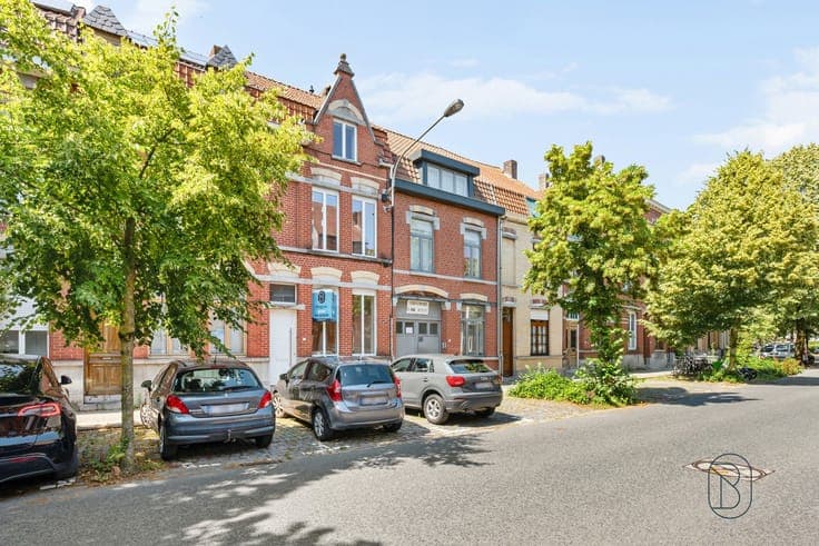 Topgelegen karaktervolle woning met 3 SLK en leuke stadstuin