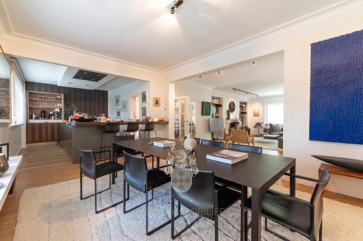 Rhode-Saint-Genèse – 5-bedroom villa with swimming pool and