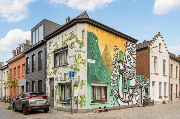 🏡 Instapklare en energiezuinige karakterwoning met 10 zon...