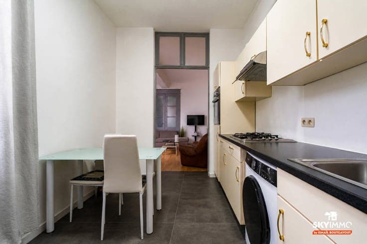 IMMEUBLE DE RAPPORT - 3 LOGEMENTS - RÉNOVÉ - LIEGE