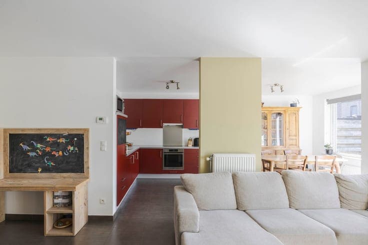 Lichtrijke woning met zonnige tuin op een rustige ligging in