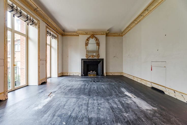 Square du Bois – Stunning 860 m² mansion – South garden