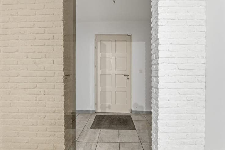 RUIME WONING MET VEEL POTENTIEEL, 4 SLAAPKAMERS EN EEN GR...