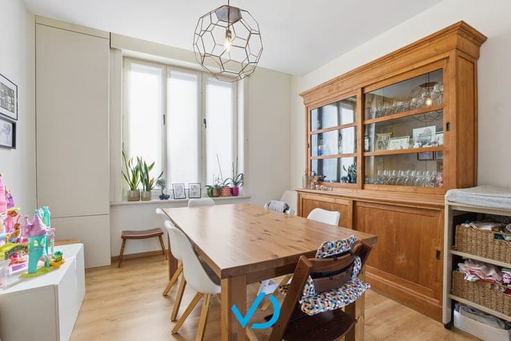Instapklare gezinswoning met 3 slaapkamers en zonnige tui...