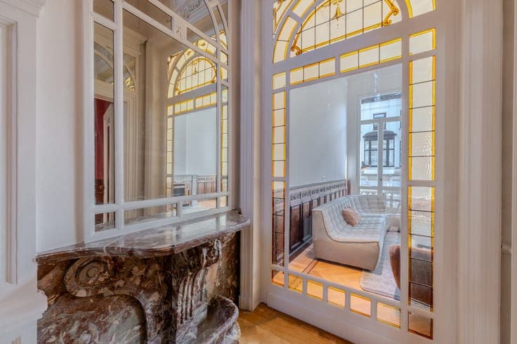 ANTWERP SOUTH – Impressive Neoclassical mansion