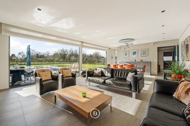 Modern villa with swimming pool and ultimate living comfort