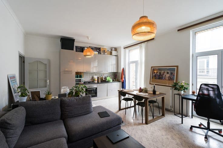 6-unit apartment building in the heart of Brussels
