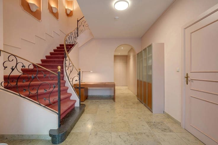 Rare Opportunity: Versatile Mixed-Use Building!