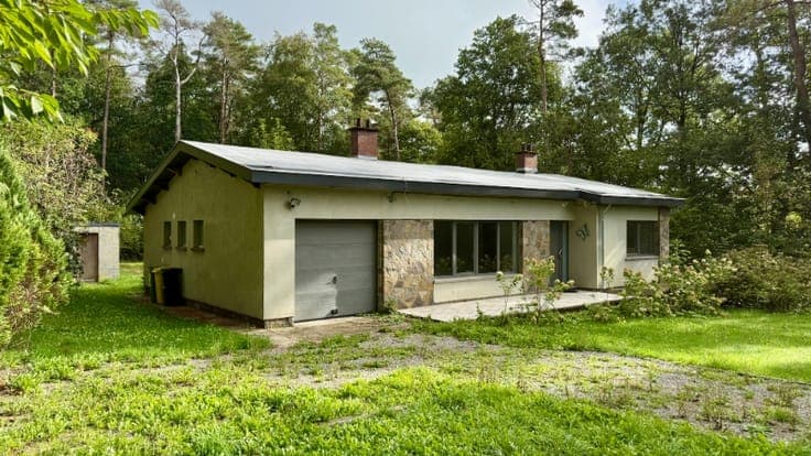 --- NOUVEAU --- Bungalow quatre façades avec 2 chambres, ...