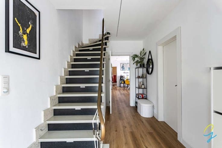 A move-in ready, recently renovated house in Wichelen