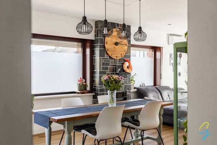 A move-in ready, recently renovated house in Wichelen
