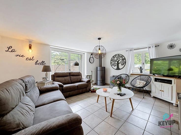 Annevoie: a house with space to spare