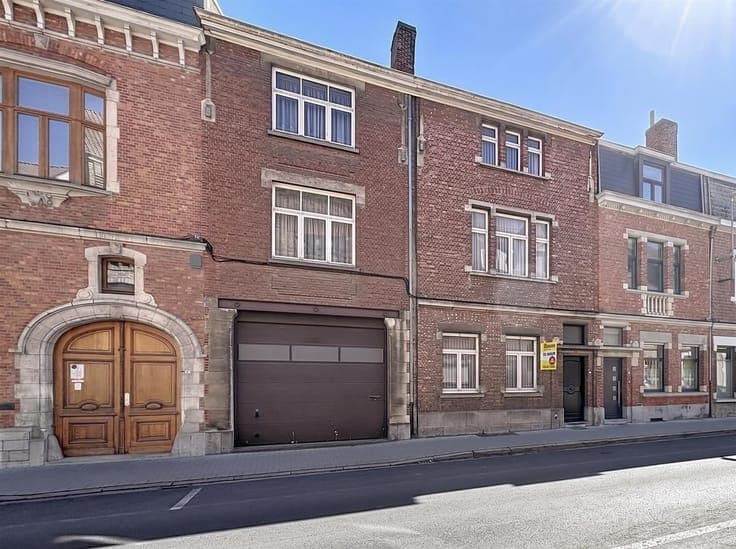 Ruime woning met garage en tuin