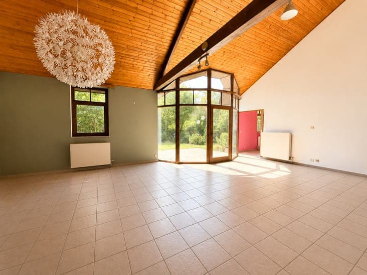House in Mont-sur-Marchienne