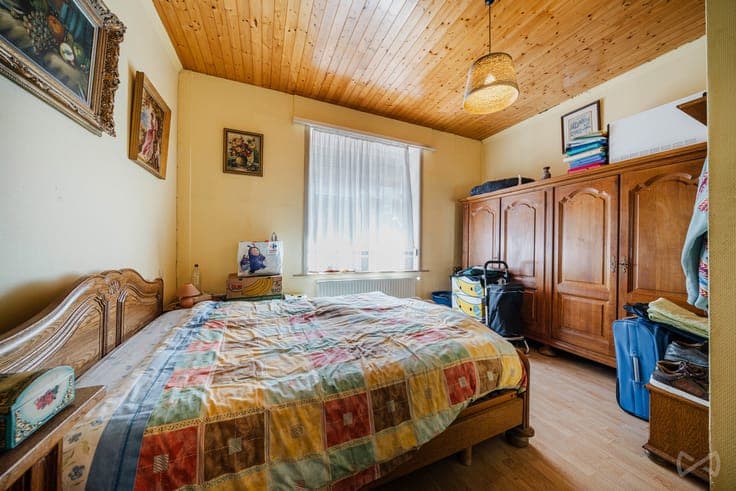 House in need of complete renovation in Wiener area