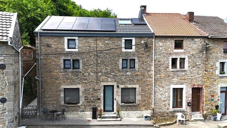 Atypique maison 3 chambres en grosse partie rénovée
