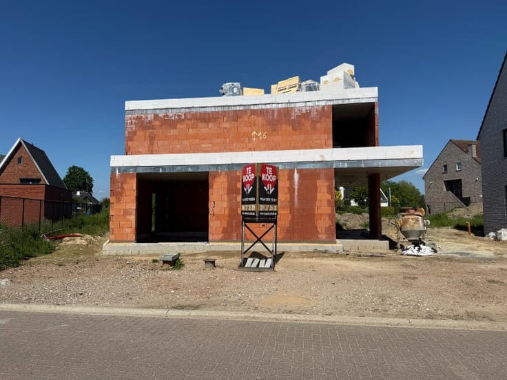 Moderne open nieuwbouwwoning met 3 slaapkamers, 2 badkame...