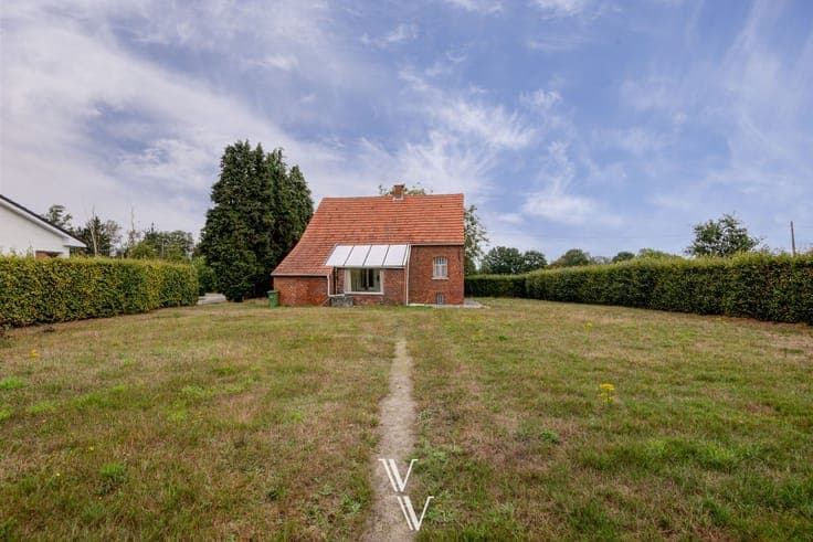 Uniek renovatie- of herbouwproject in het groen