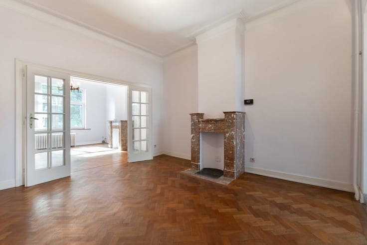 FOREST - Brussels house ± 230 m² (4 bed/2 shower/terrace)