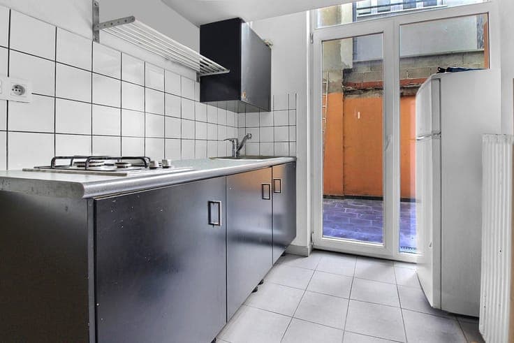 Renovated house – 4 independent studios – Brussels center