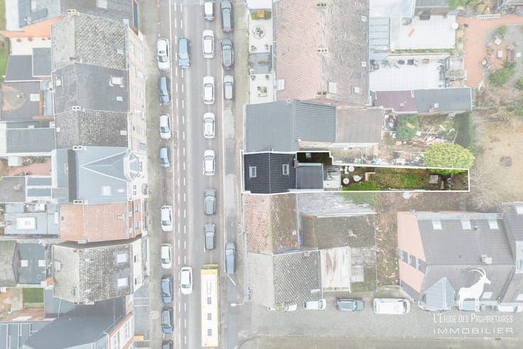 House to renovate with potential in HAINE-SAINT-PAUL