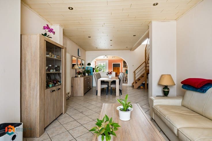 Te renoveren woning met 2 slpkrs en tuin in Sint-Katelijn...