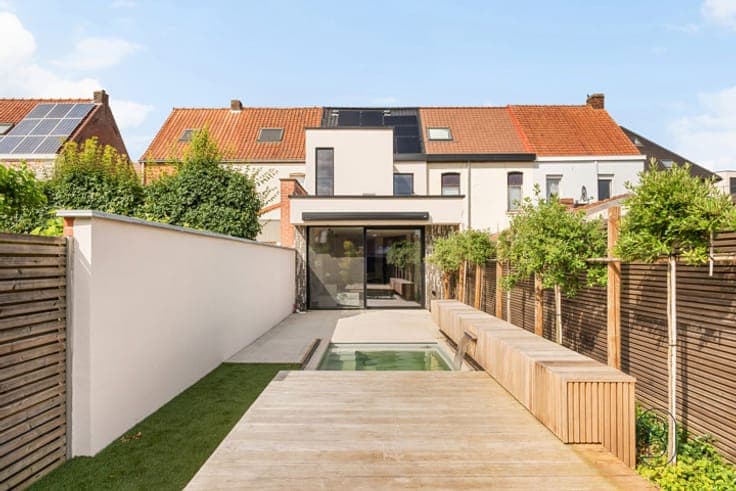 High-quality new-build home, stylishly finished