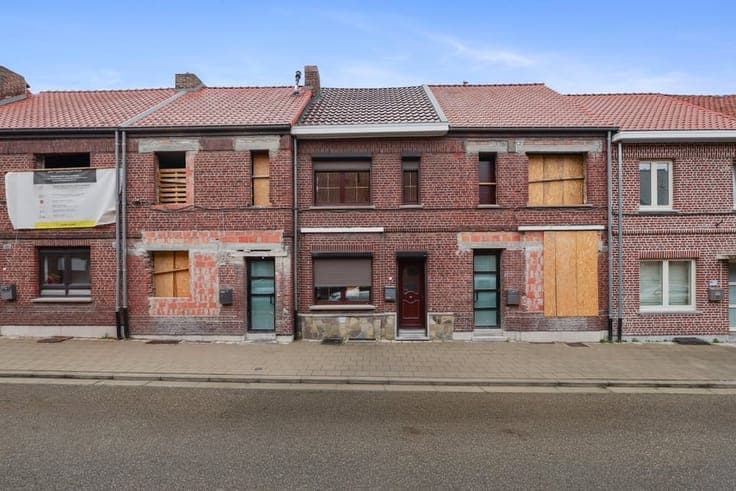 TE RENOVEREN STADSWONING IN SINT-TRUIDEN
