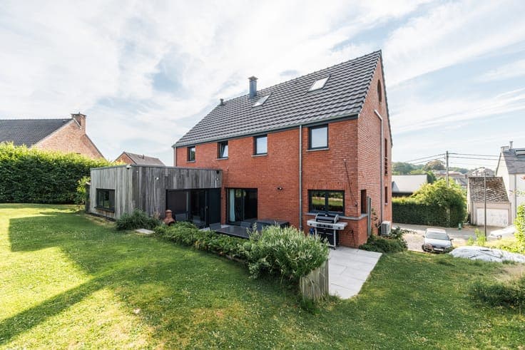 High-performance home in an ideal location