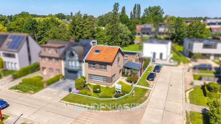 House in Lint