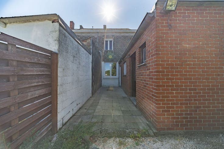 Maison 3F, 2 chambres et beau jardin proche de la gare. Fair