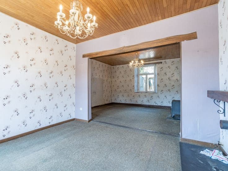Semi-Detached House to Renovate with Investment Potential