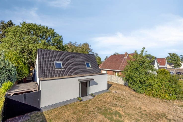 Stunning villa for sale in Muizen w/ 5 rooms and huge garden
